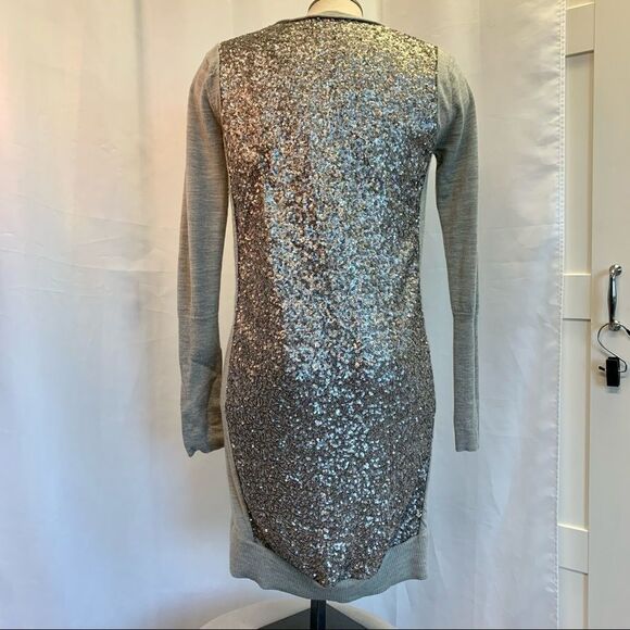 DIANE Von Furstenberg Wool Sequin Danette Sweater Dress gray size medium - Picture 9 of 12